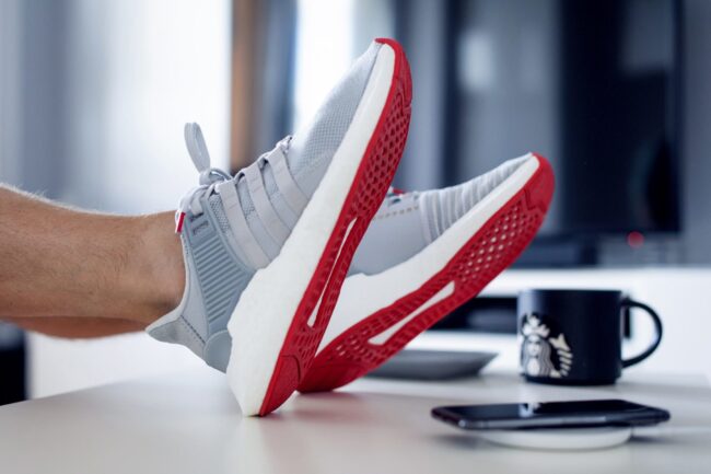 adam-przeniewski-uR0hun3xMqo-unsplash