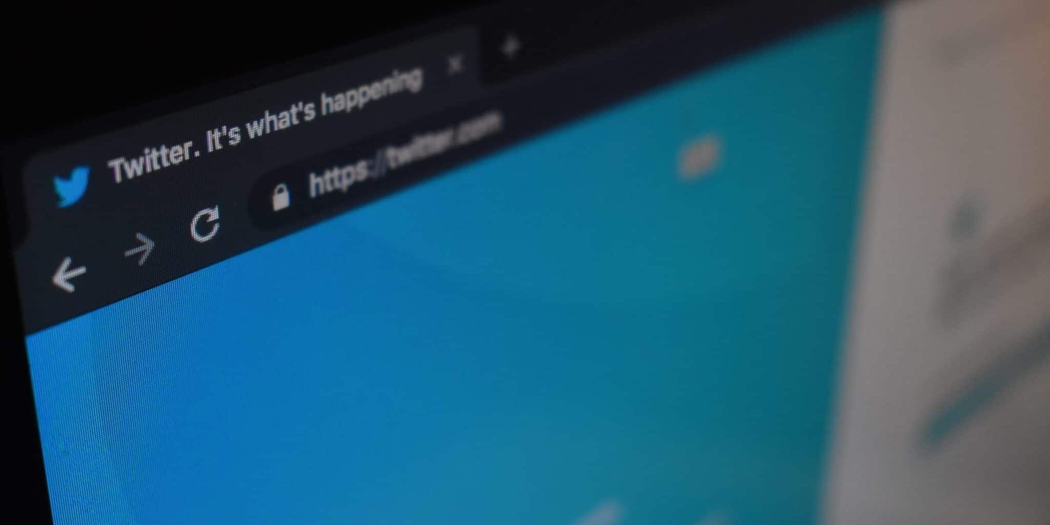 kon-karampelas-gHrEvF7Ugb4-unsplash